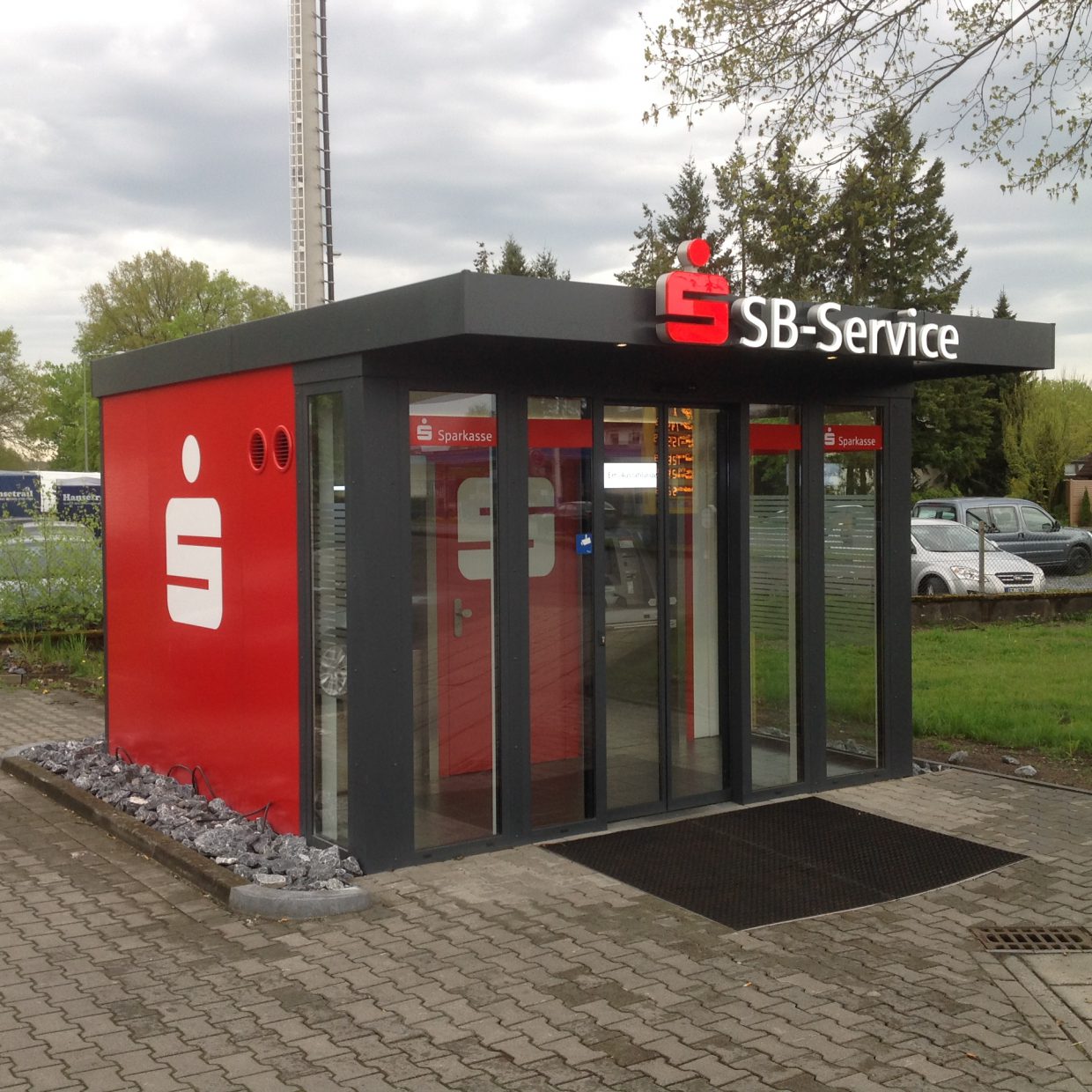 SB-Pavillon für die Sparkasse Bielefeld: „plug & play“