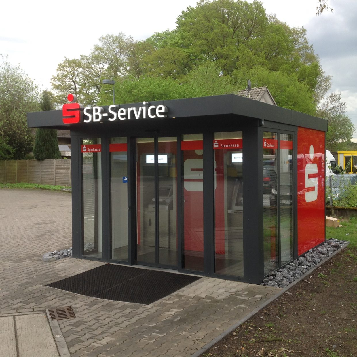 SB-Pavillon für die Sparkasse Bielefeld: „plug & play“